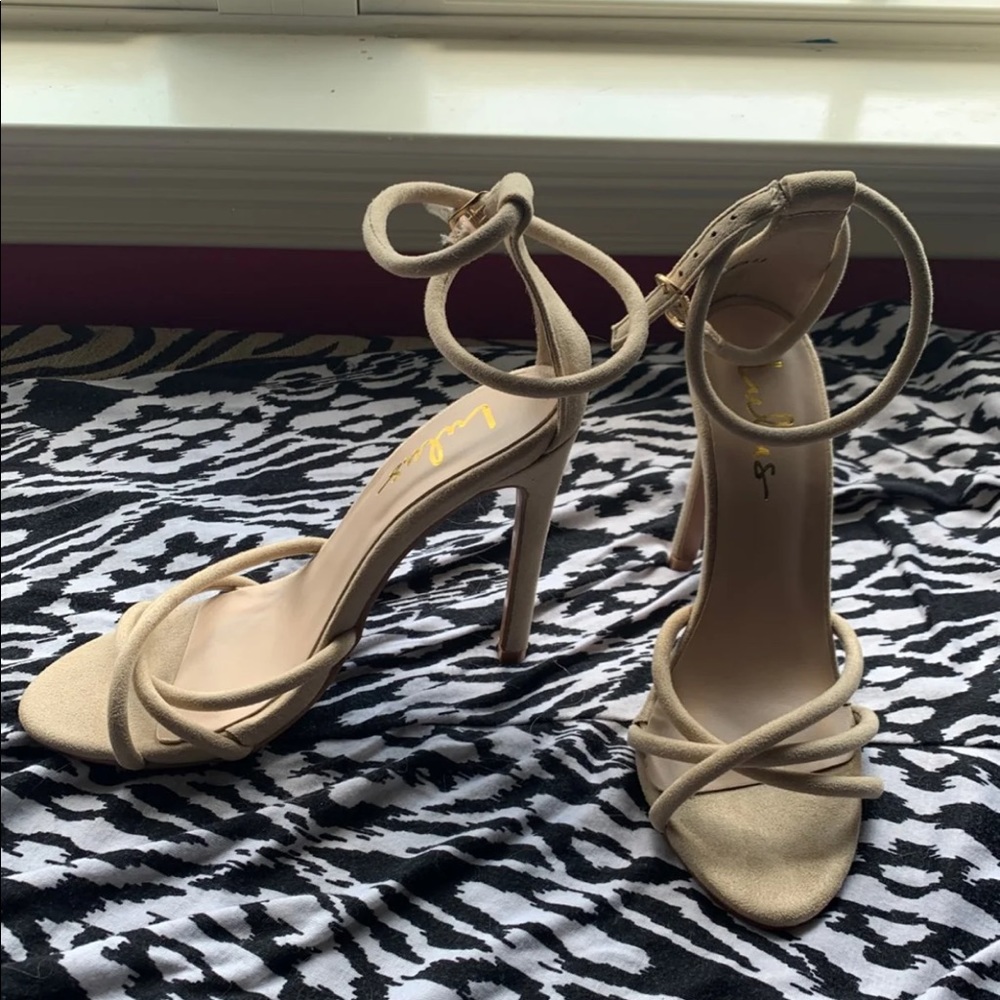 Lulus heels